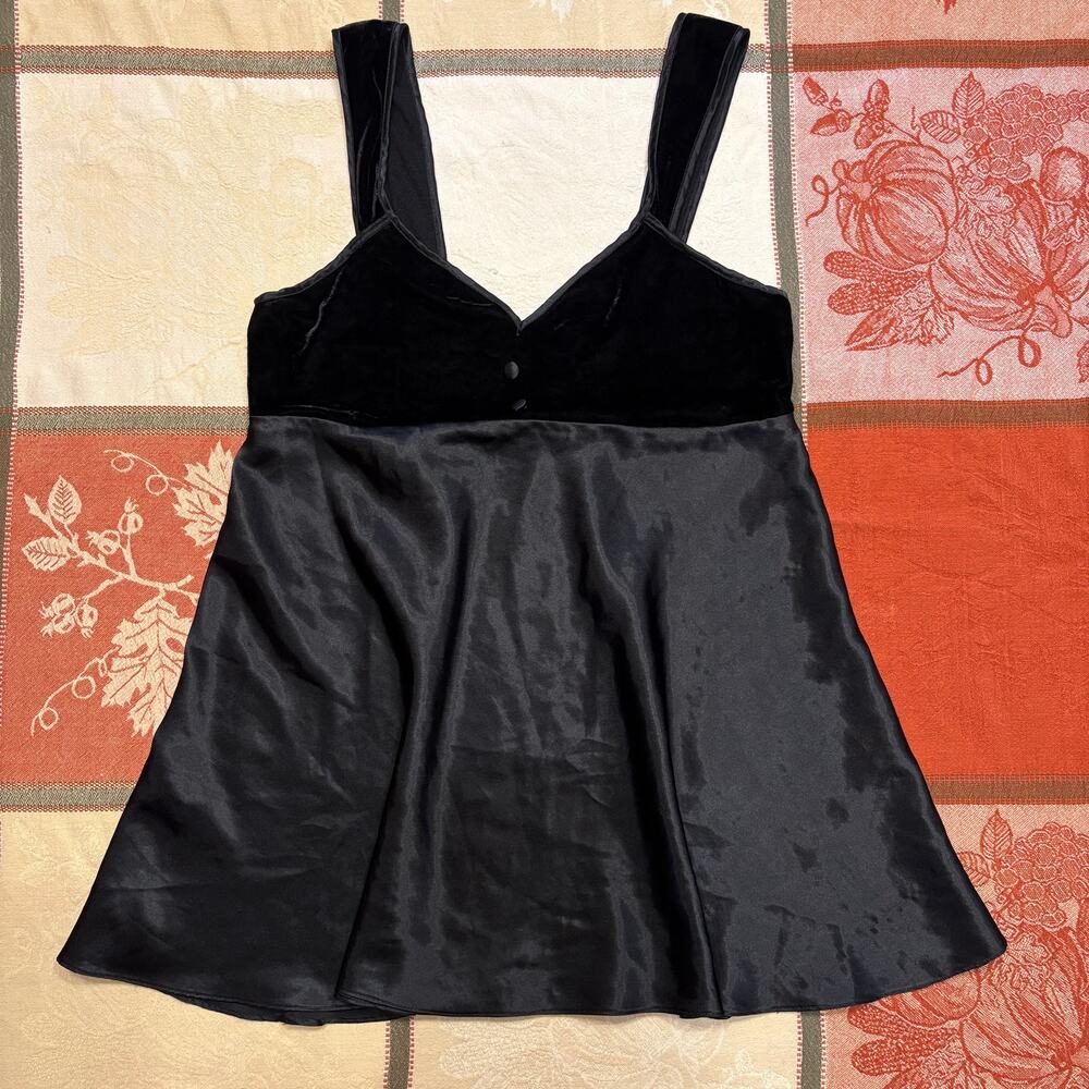 Expressions California Dynasty Black Velvet Satin Babydoll Top
